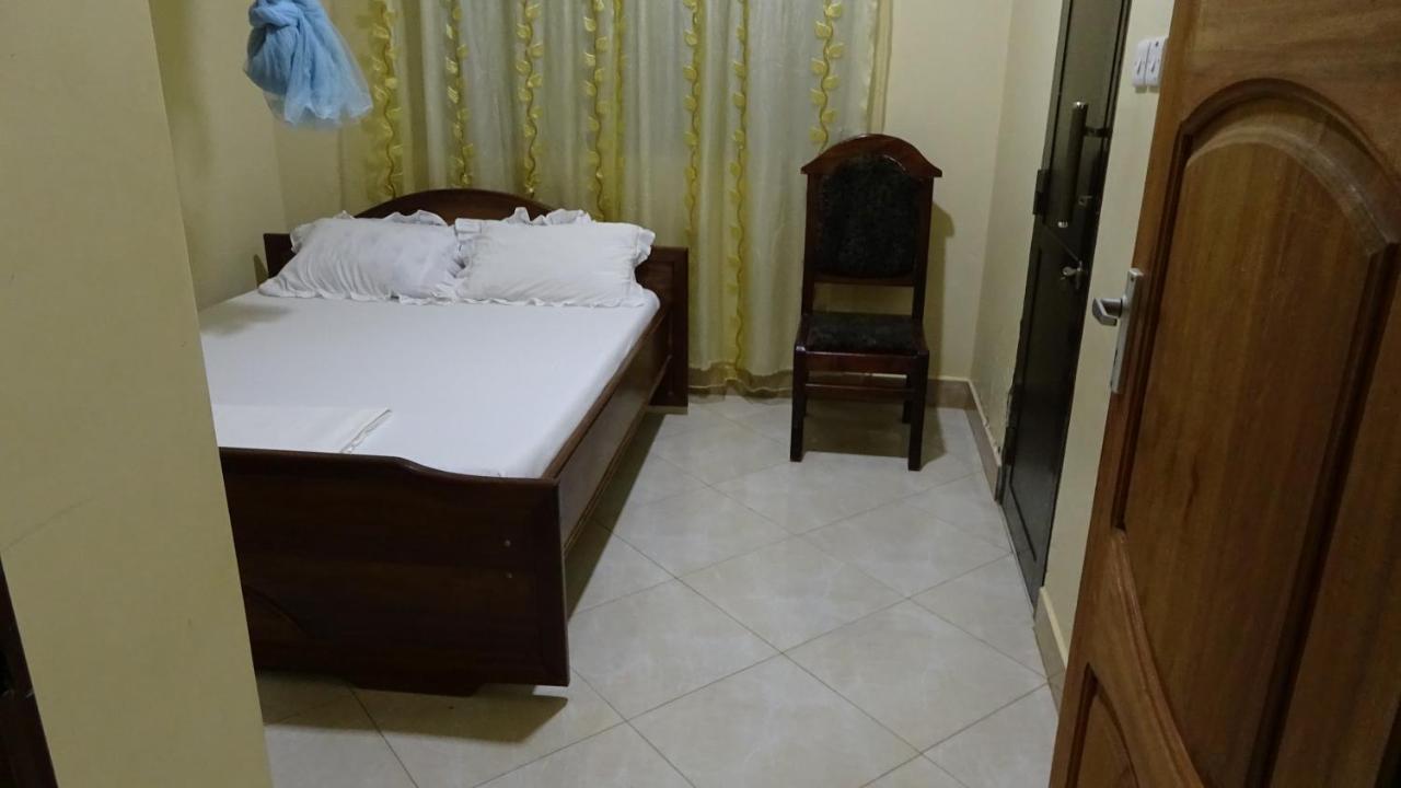 Kibo Home Bed & Breakfast Моши Экстерьер фото